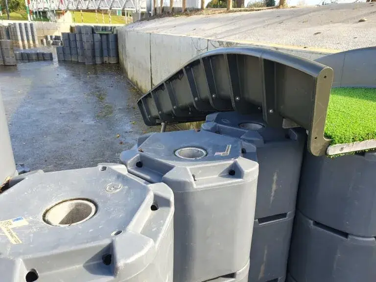 Rampe de bassin pour canoë